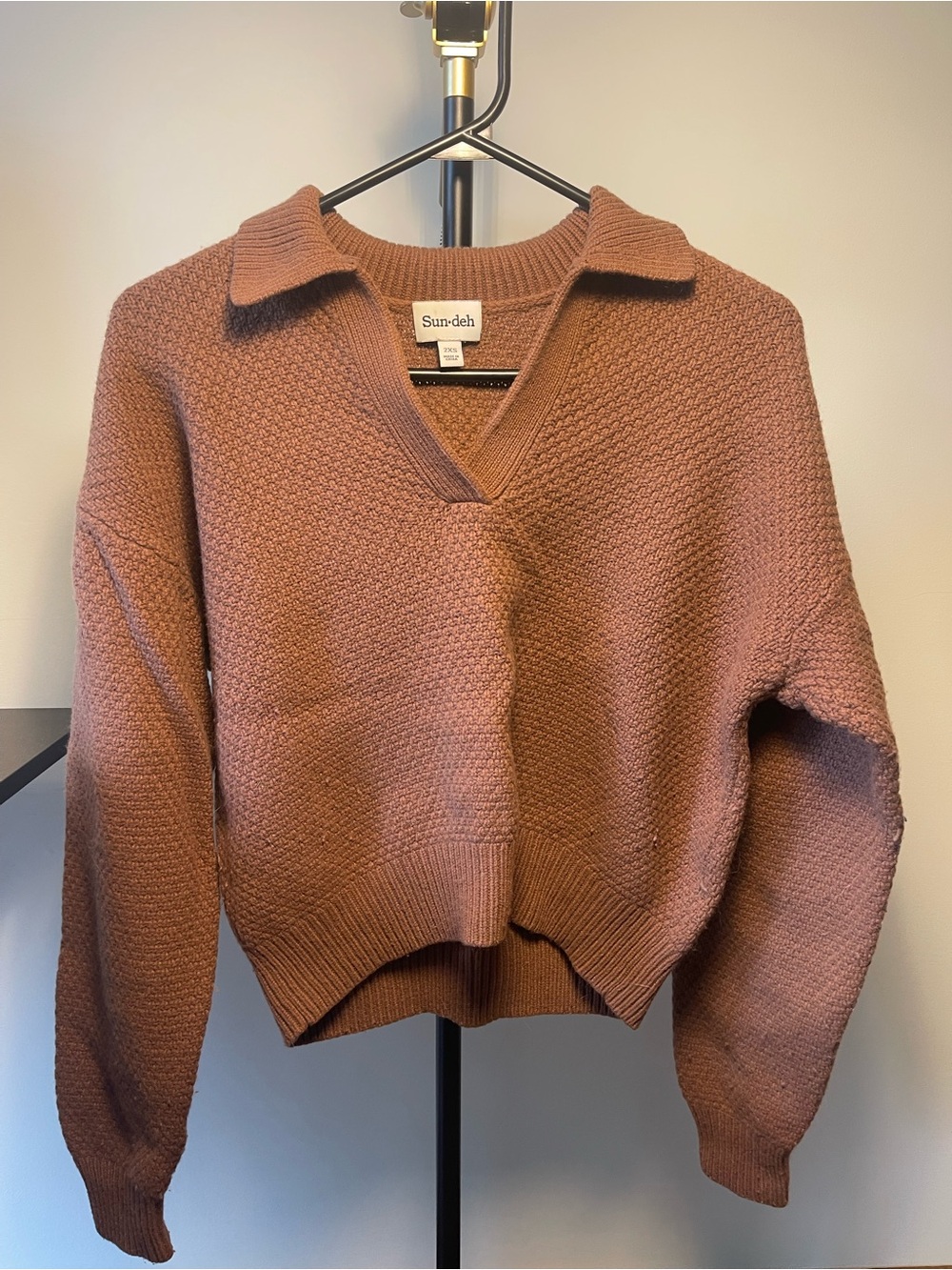 Aritzia Rust Brown Collared V-Neck Knit Sweater